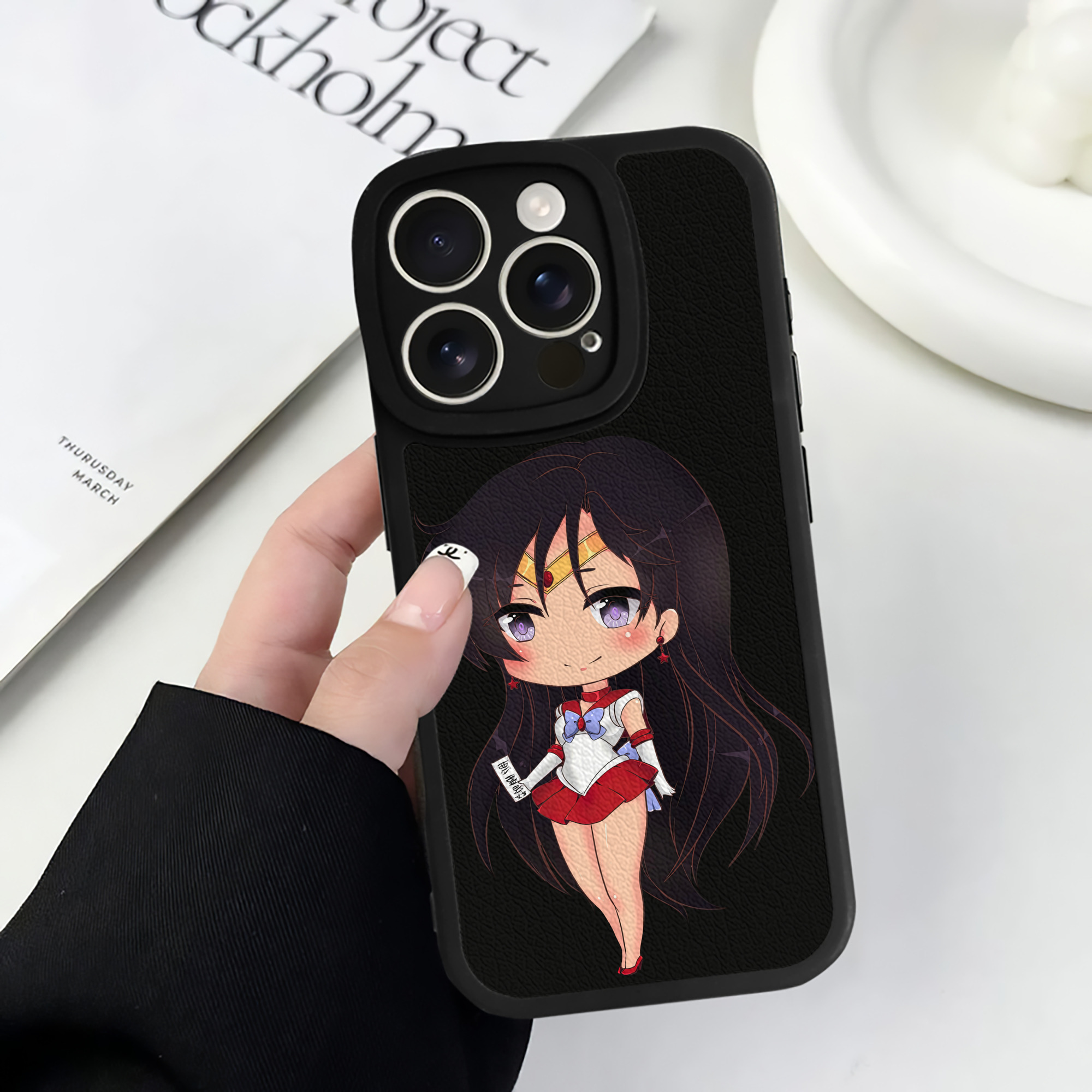 （画像用） 美少女戦士セーラームーン 火野レイ ひの レイ Sailor Moon Hino Rei （セーラーマーズ,Sailor Mars） 【iPhone 16シリーズ対応】シリコンスマホケース（レザー調） 材質：シリコン